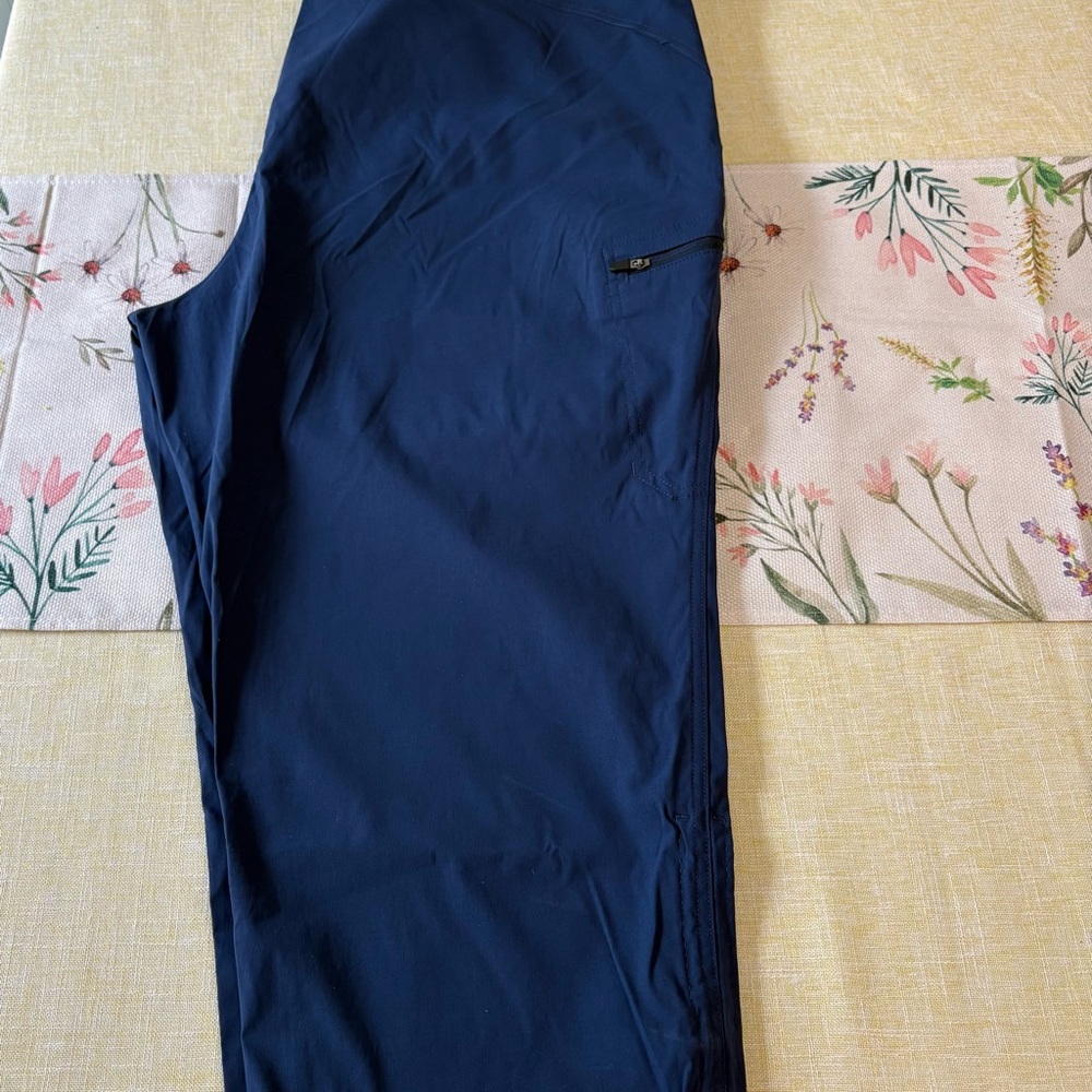 Women's Guide Pro Capris - Picture 4 of 5
